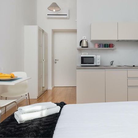 Modern Apartments Near Park Zrinjevac Загреб Екстериор снимка